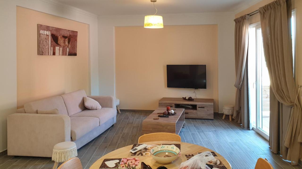 Helen Apartments & Studios Agios Stefanos Avliotes  Bagian luar foto
