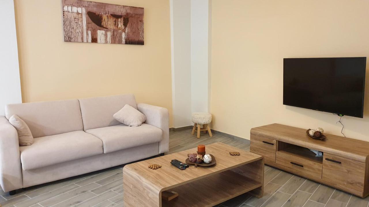 Helen Apartments & Studios Agios Stefanos Avliotes  Bagian luar foto