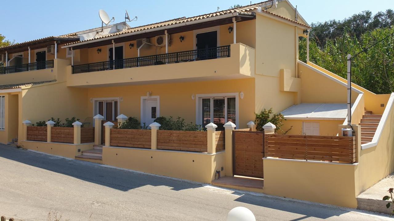 Helen Apartments & Studios Agios Stefanos Avliotes  Bagian luar foto